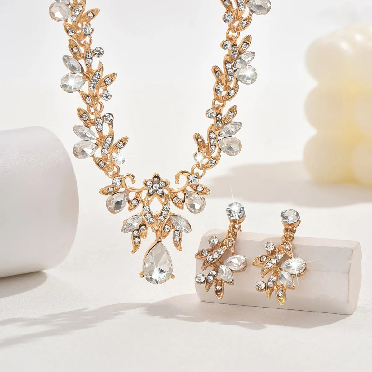 3 uds nuevos conjuntos de Collar de moda para mujer Collar de gota de agua gargantilla Collar pendiente conjunto de joyería para graduación cumpleaños boda nupcial