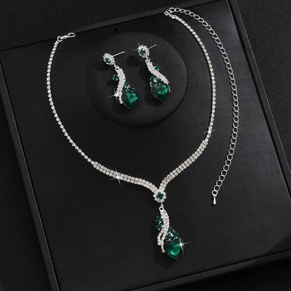 Conjunto de joyería Vintage elegante para mujer, collar con diamantes de imitación brillantes, gargantilla de cristal brillante, pendientes de boda para fiesta, 3 uds.