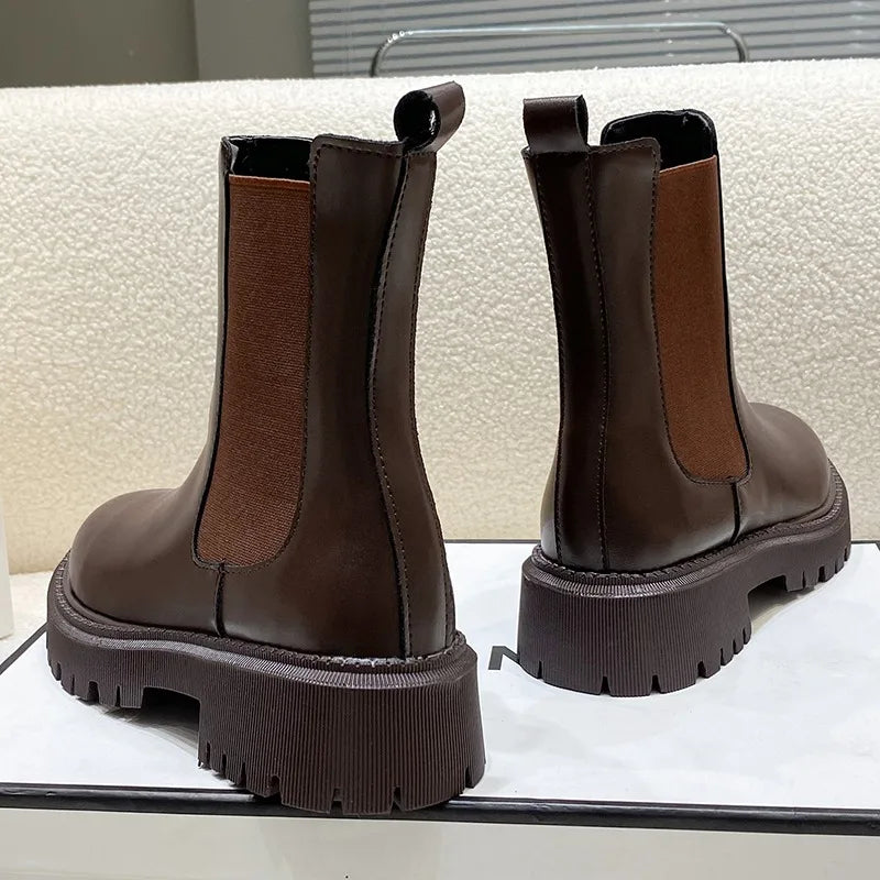 Botas Chelsea, nuevos zapatos de invierno de suela gruesa para mujer, botas cortas de suela gruesa a la moda de otoño para mujer