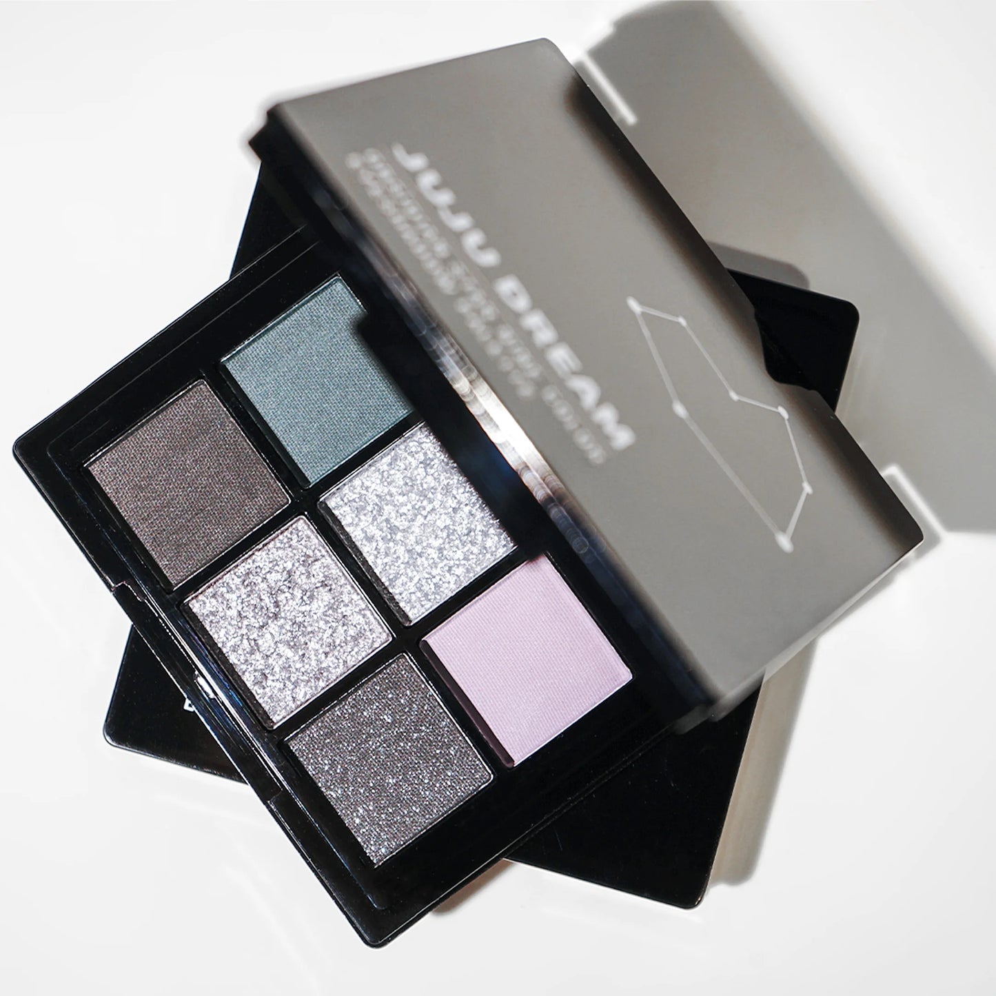Paleta de sombras de ojos de 9 sombras: Black Swan, Smoky, Dark Black, Grey Silver Glitter, acabado mate, duradero y fácil de colorear