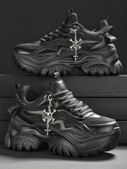 Zapatos vulcanizados informales para mujer, zapatillas ligeras con plataforma negra y tacones altos, estilo punk de Halloween para mujer