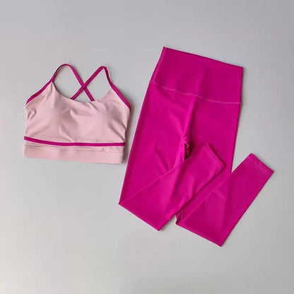 Women's 2-piece yoga workout set, high-waisted.