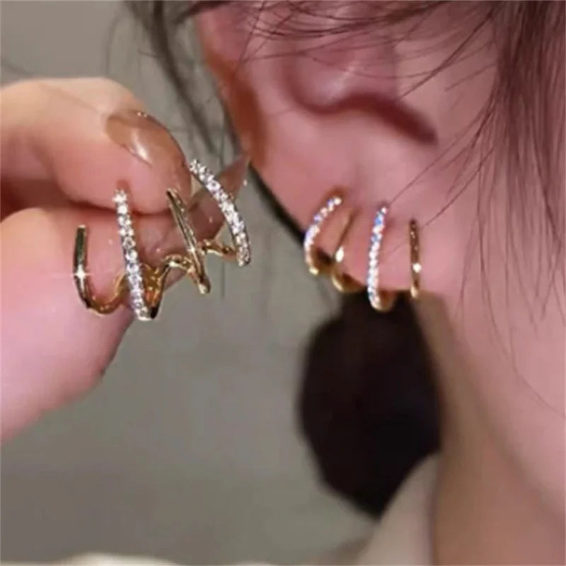Pendientes coreanos de Metal en forma de corazón, pendientes colgantes en la espalda con perlas de cola de pez para mujeres y niñas, regalo de joyería elegante de cristal 2024