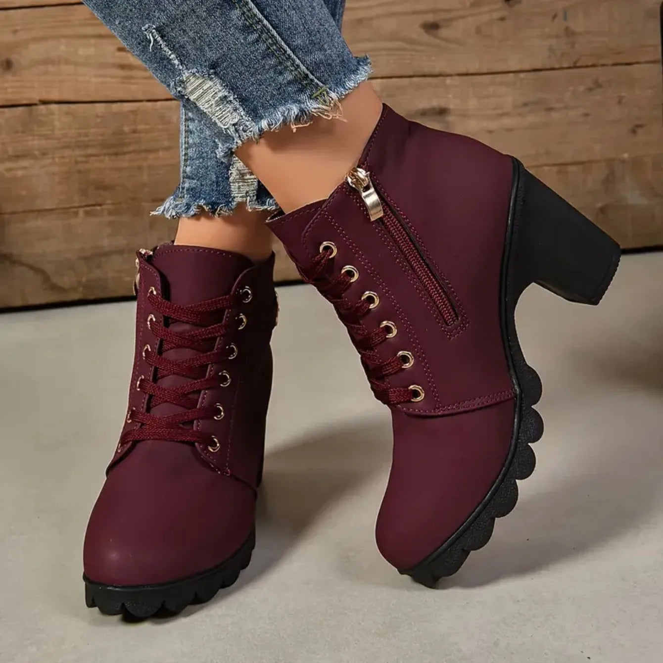 Botas antideslizantes con cordones para Mujer, zapatos De tacón alto, moda al aire libre, alta calidad, Otoño e Invierno