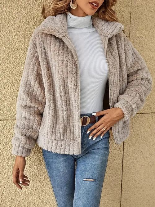 Cárdigan de felpa acanalado con huecos para otoño/invierno, abrigo de cuello corto 34/2000, ropa de abrigo cálida y acogedora a la moda para mujer